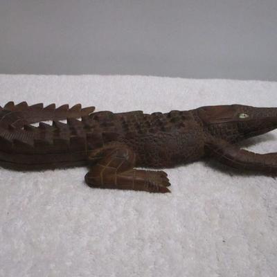Lot 121 - Wooden Crocodile