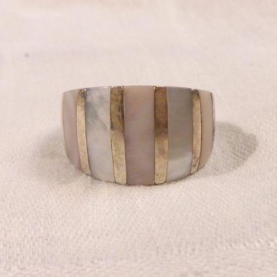 Beautiful Vintage Sterling and Mother of Pearl Ring