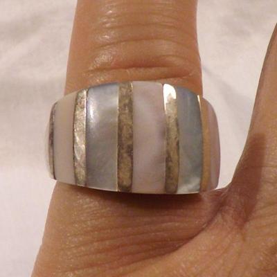 Beautiful Vintage Sterling and Mother of Pearl Ring