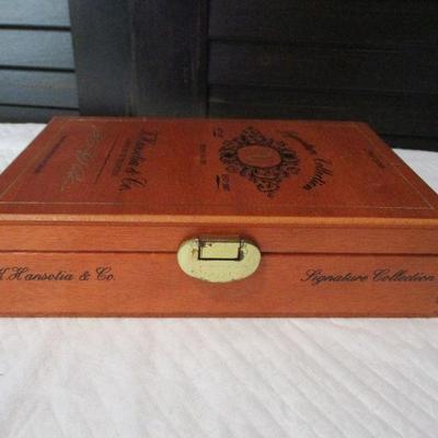 Lot 166 - K. Hansotia 101 Signature Wooden Cigar Box