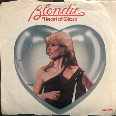 #49 Blondie Heart of glass CHS 2295