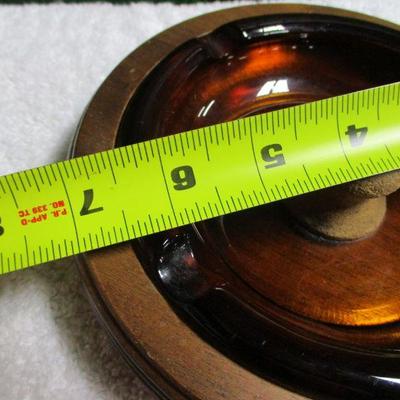 Lot 170 - Wooden Pipe Ashtray