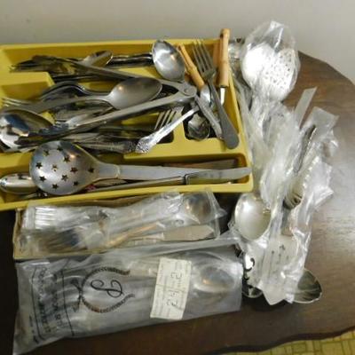 Collection of Flatware (See all Pictures)