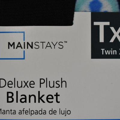Deluxe Plush Blanket, Twin/Twin XL by Mainstays 