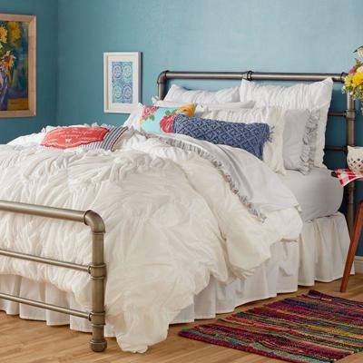 The Pioneer Woman King Comforter, Ruched Chevron, White - New