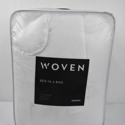Woven by Malouf 7 Pc, Bed-in-a-Bag Down Alternative Queen Comforter, White - New