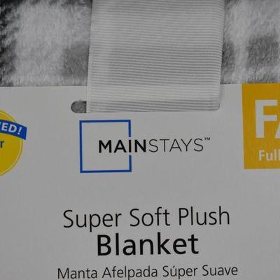 Mainstays Full/Queen Super Soft Blanket, Grey Plaid - New