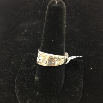 Lot 139 - Silpada Poseidon Ring & Ahead of the  Curve Cuff