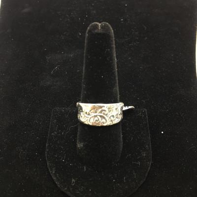 Lot 139 - Silpada Poseidon Ring & Ahead of the  Curve Cuff