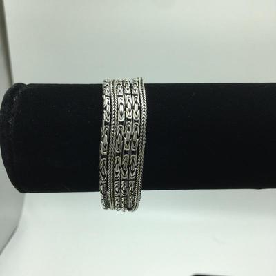 Lot 141 - Sterling Silver Chains Bracelet 