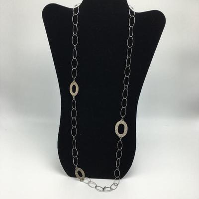 Lot 143 - Sterling Silver Array