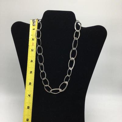 Lot 143 - Sterling Silver Array