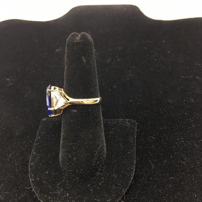 Lot 147 - 14K Gold Ring & 10K Gold Ring