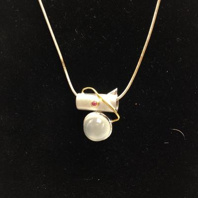 Lot 149 - Sterling Silver Necklace & Pendant & More