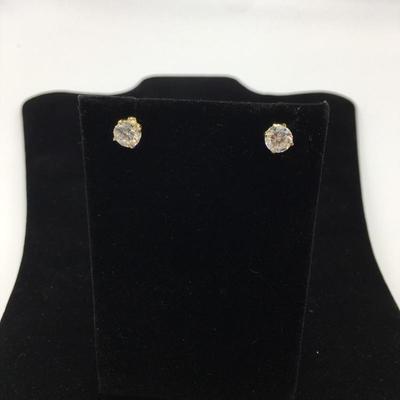 Lot 150 - 14K Gold Necklace with a  Cubic Zirconia Pendant & Earrings 