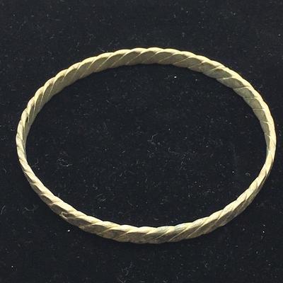 Lot 151 - Plethora of Sterling Silver Necklaces 