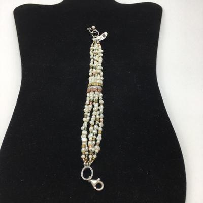 Lot 160 - Agate Stone Necklace with Bracelet