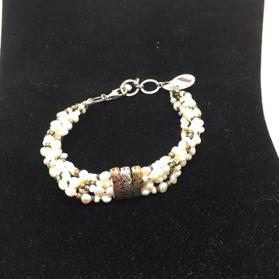 Lot 160 - Agate Stone Necklace with Bracelet