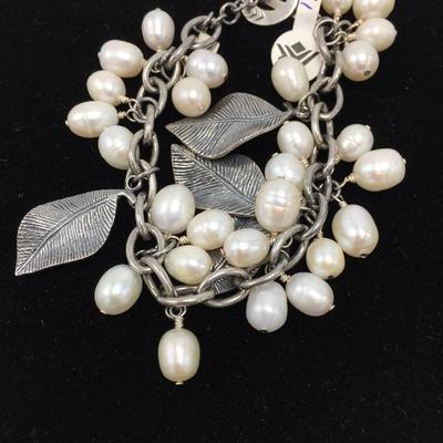 Lot 162 - Freshwater Pearl & Sterling Silver Necklace & Bracelet 