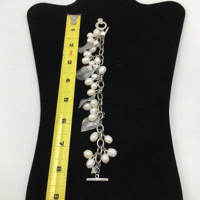 Lot 162 - Freshwater Pearl & Sterling Silver Necklace & Bracelet 