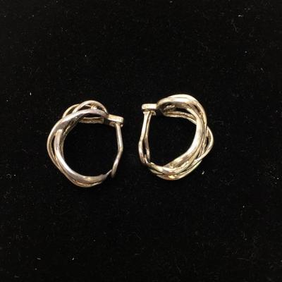 Lot 163 - Cosmo Cool Necklace & Sterling Silver Earrings 