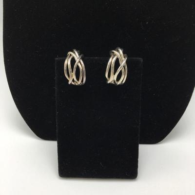 Lot 163 - Cosmo Cool Necklace & Sterling Silver Earrings 