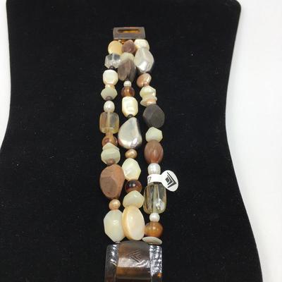 Lot 168 - Pearl, Brass & Brown Lip Shell Necklace & More