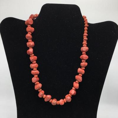 Lot 171 - Sponge Coral Necklace & Bracelet 