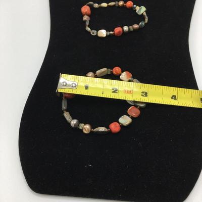 Lot 171 - Sponge Coral Necklace & Bracelet 