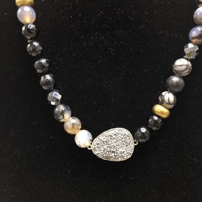 Lot 175 - Ode to Geode Necklace & Bracelet 