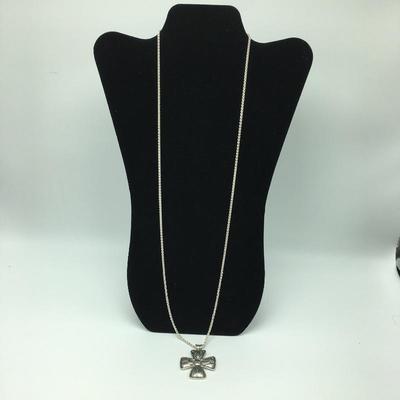 Lot 176 - Sterling Silver Necklace & Ring