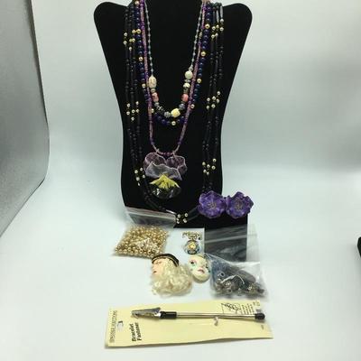 Lot 184 - Fashion Jewelry 
