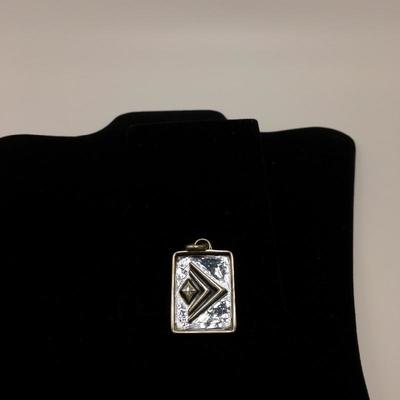 Lot 186 - Silpada Logo Sterling Silver Jewelery