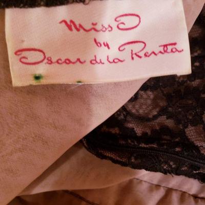 Oscar De La Renta Miss O Couture Lace Tiered ruffled dress