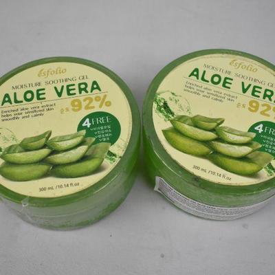 2 Containers Aloe Vera Moisture Soothing Gel, 10.14 oz Each - New