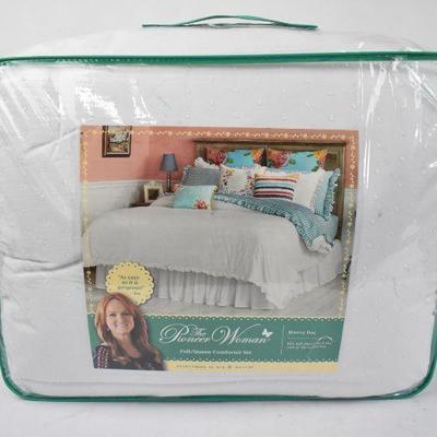 The Pioneer Woman Full/Queen Comforter Only (NO SHAMS) White Breezy Dot - New