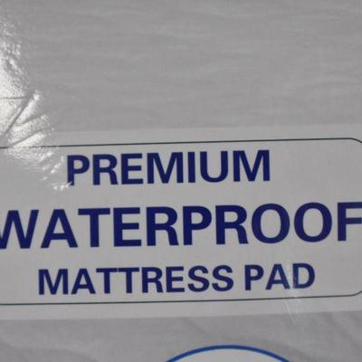 Premium Waterproof Mattress Pad, Queen Size - New