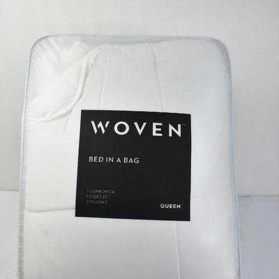 Woven by Malouf 7PC Bed in a Bag Down Alternative Queen Size Comforter Set - New