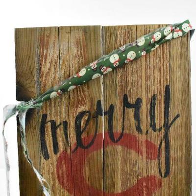 Merry Christmas Wooden Decor Sign 11