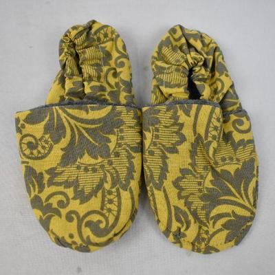 Kids Slipper Shoes, Yellow & Gray, Handmade - New