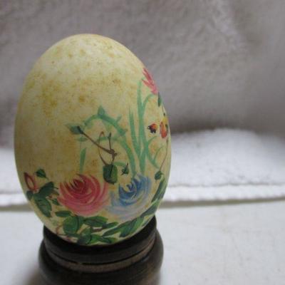 Lot 180 - Decorative Items - Painted Egg - Storage Box