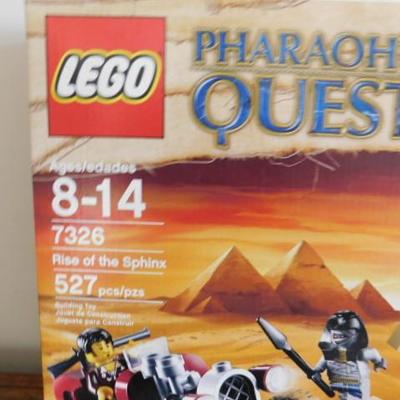 Factory Sealed Lego Pharoh's Quest 527 pc Building Toy