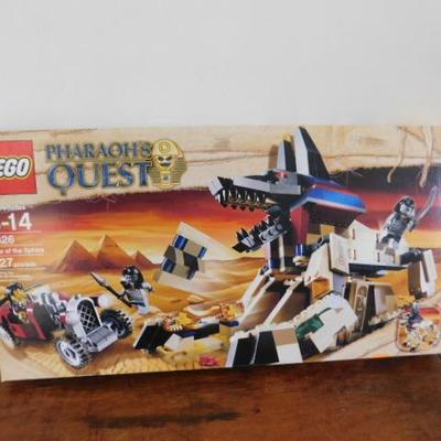 Factory Sealed Lego Pharoh's Quest 527 pc Building Toy