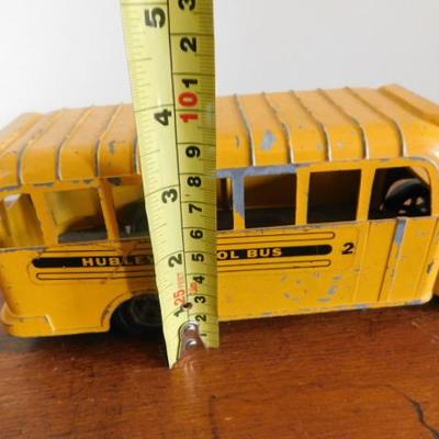Vintage Hubley Scale Model School Bus #2 Metal Body 10