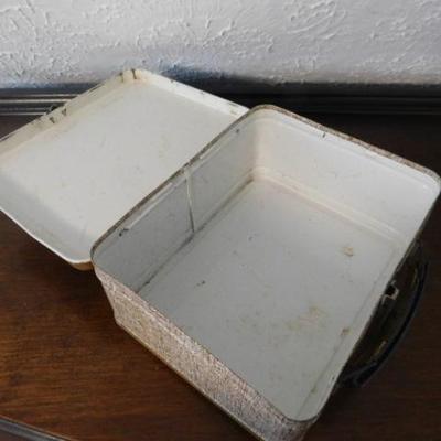 Vintage Ohio Art Travel Trunk Tin Lunch Box (no thermos)