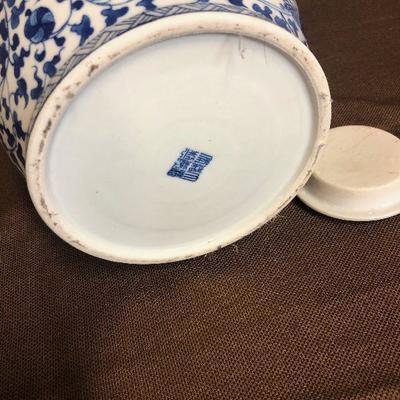 Lot#236 Large Blue White Tea Pot 