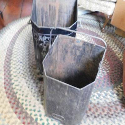 Antique Victorian  C.D.W. MFG. Co. Painted Hearth Coal Ash Scuttle  12