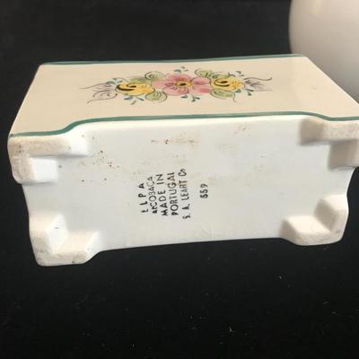 Lot 69 - Vase Collection