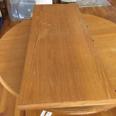 Lot 72 - Dining Room Table 