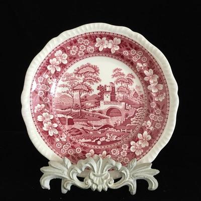 Lot 75 - Five Decorative Plates 